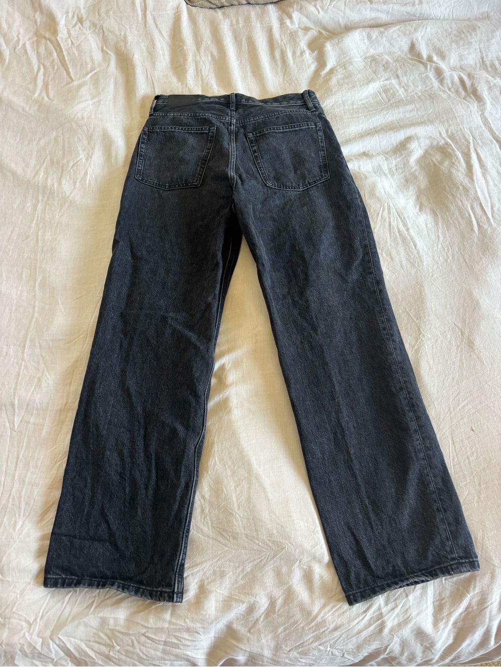 Everlane Rigid Way-High Jean
Worn-In Black - Picture 4 of 9
